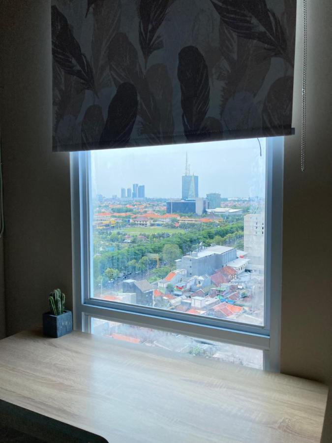 Bess Mansion Apartment, 16Th Floor Surabaya Esterno foto